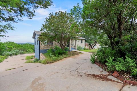 Photo of 5100 Country Club DR, Lago Vista, TX 78645 (MLS # 1144827)