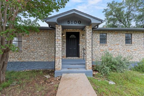 Tiny photo for 5100 Country Club DR, Lago Vista, TX 78645 (MLS # 1144827)