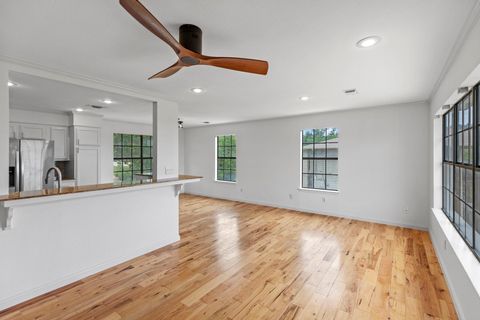 Tiny photo for 5100 Country Club DR, Lago Vista, TX 78645 (MLS # 1144827)