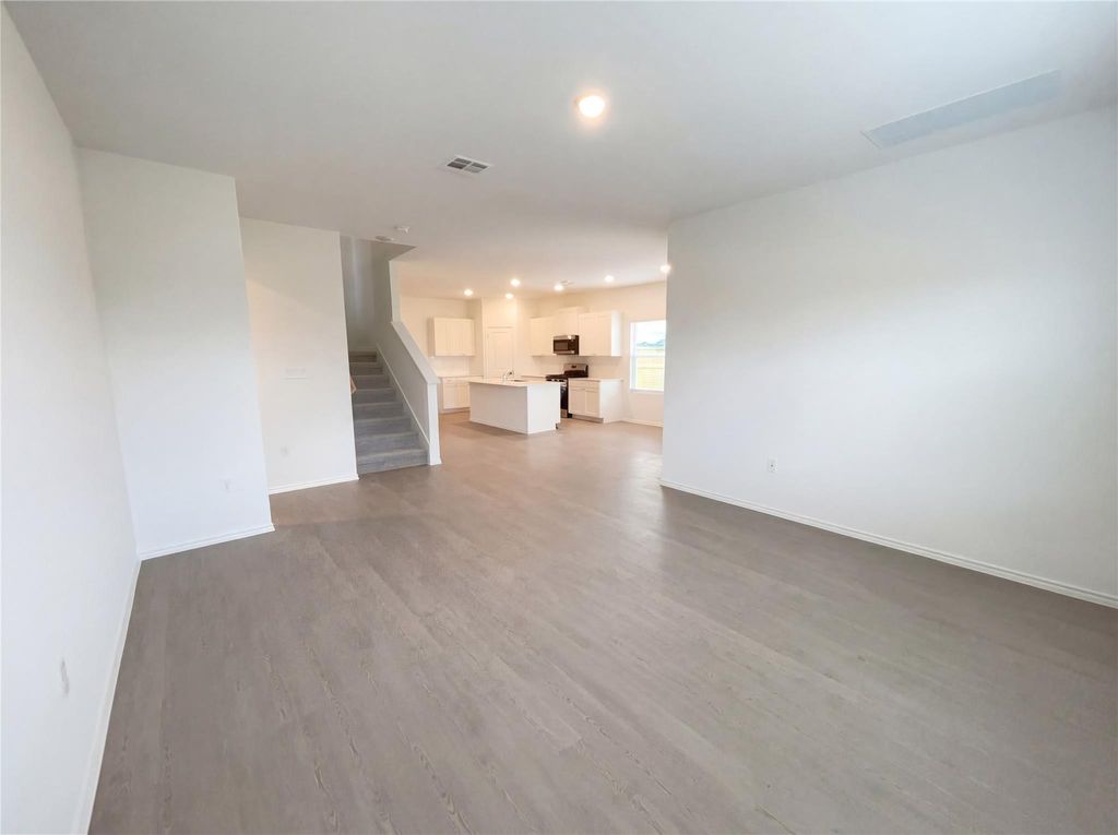 Photo of 501 Vantage DR, Hutto, TX 78634 (MLS # 9089346)