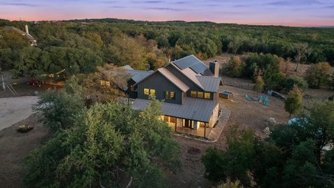 1305 Park CV Dripping Springs TX 78620