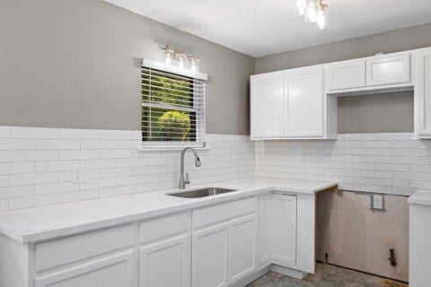 Tiny photo for 2411 S 6th ST, Austin, TX 78704 (MLS # 6581549)
