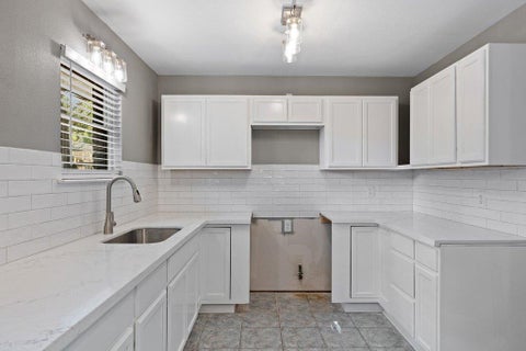 Tiny photo for 2411 S 6th ST, Austin, TX 78704 (MLS # 6581549)