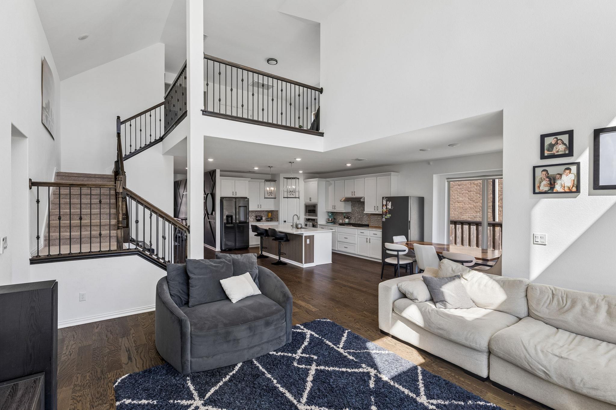 1506 Garrett Oaks LN
