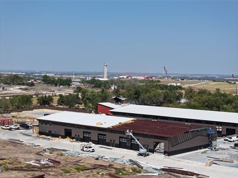 13807 F M Road 812 25x50 Del Valle TX 78617