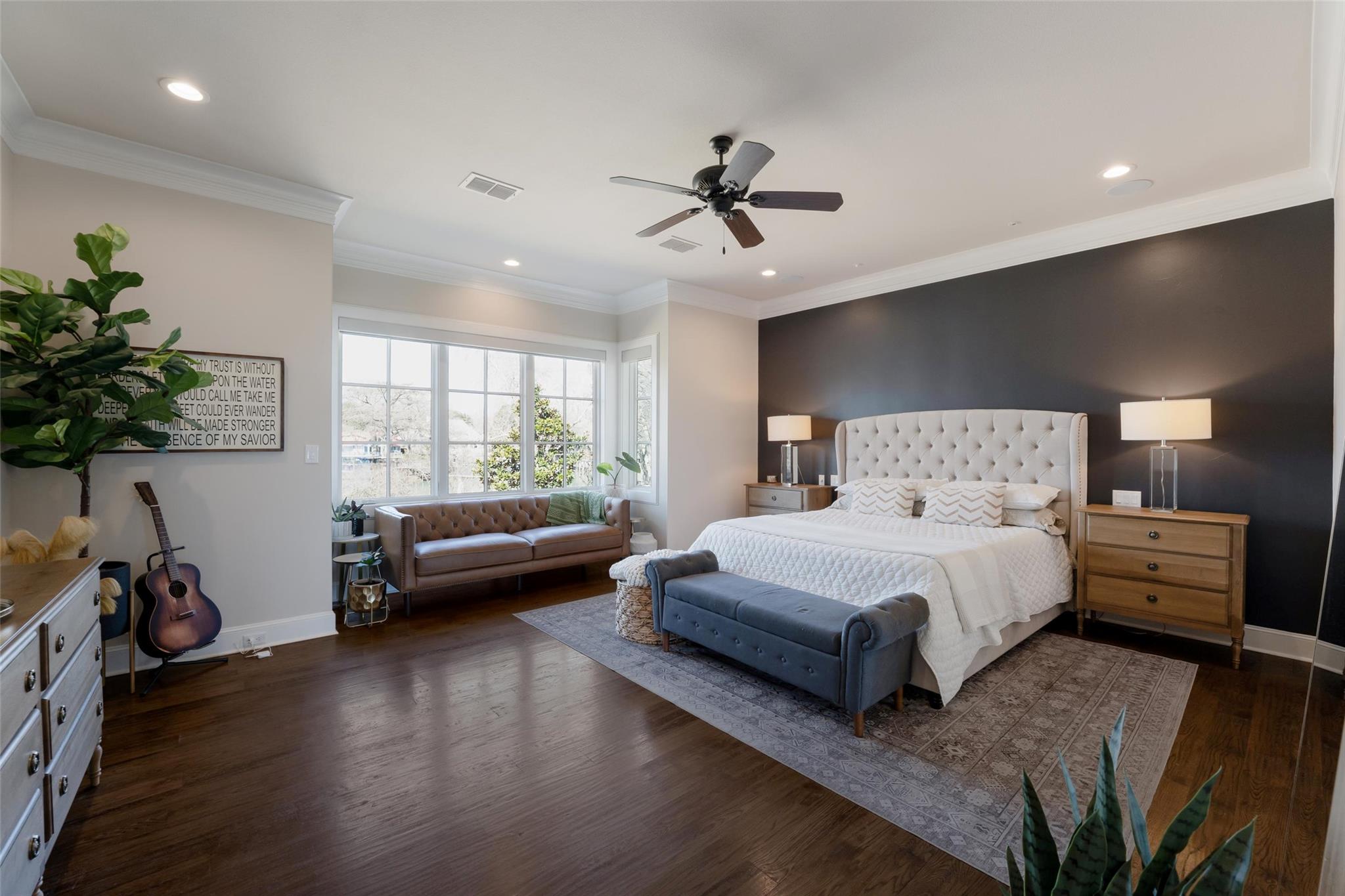 232 Laguna Rio
