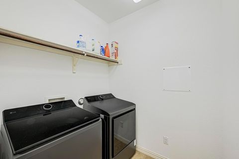 Tiny photo for 2229 Turtle Mountain BND, Austin, TX 78748 (MLS # 7437917)