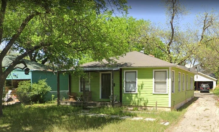 Photo 1 of 15 — 310 Franklin BLVD, Austin, TX 78751