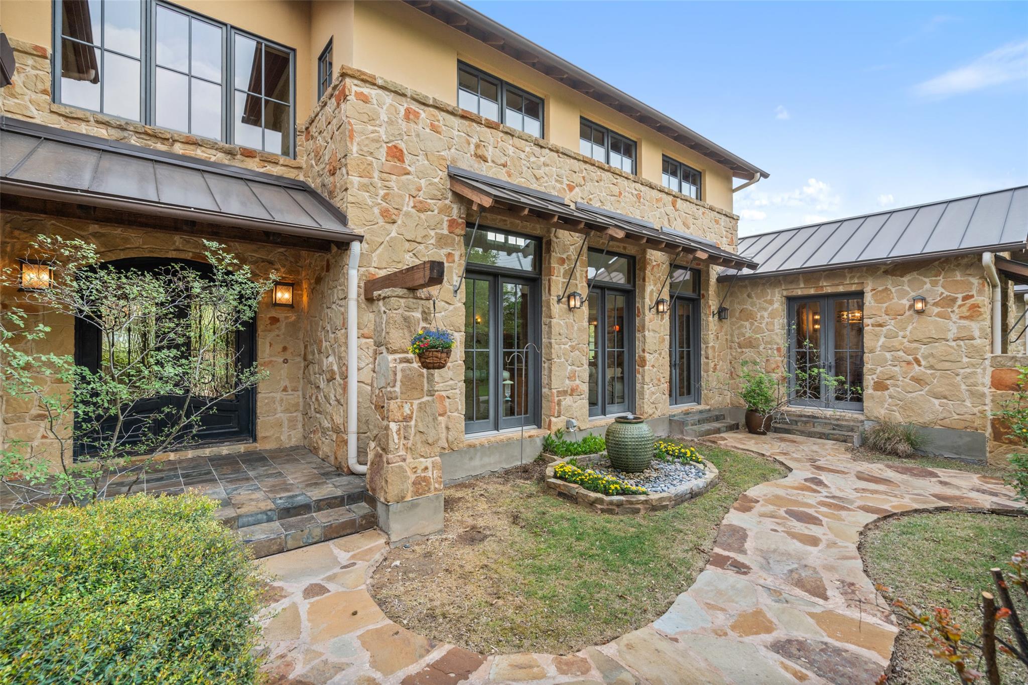 1920 County Road 175