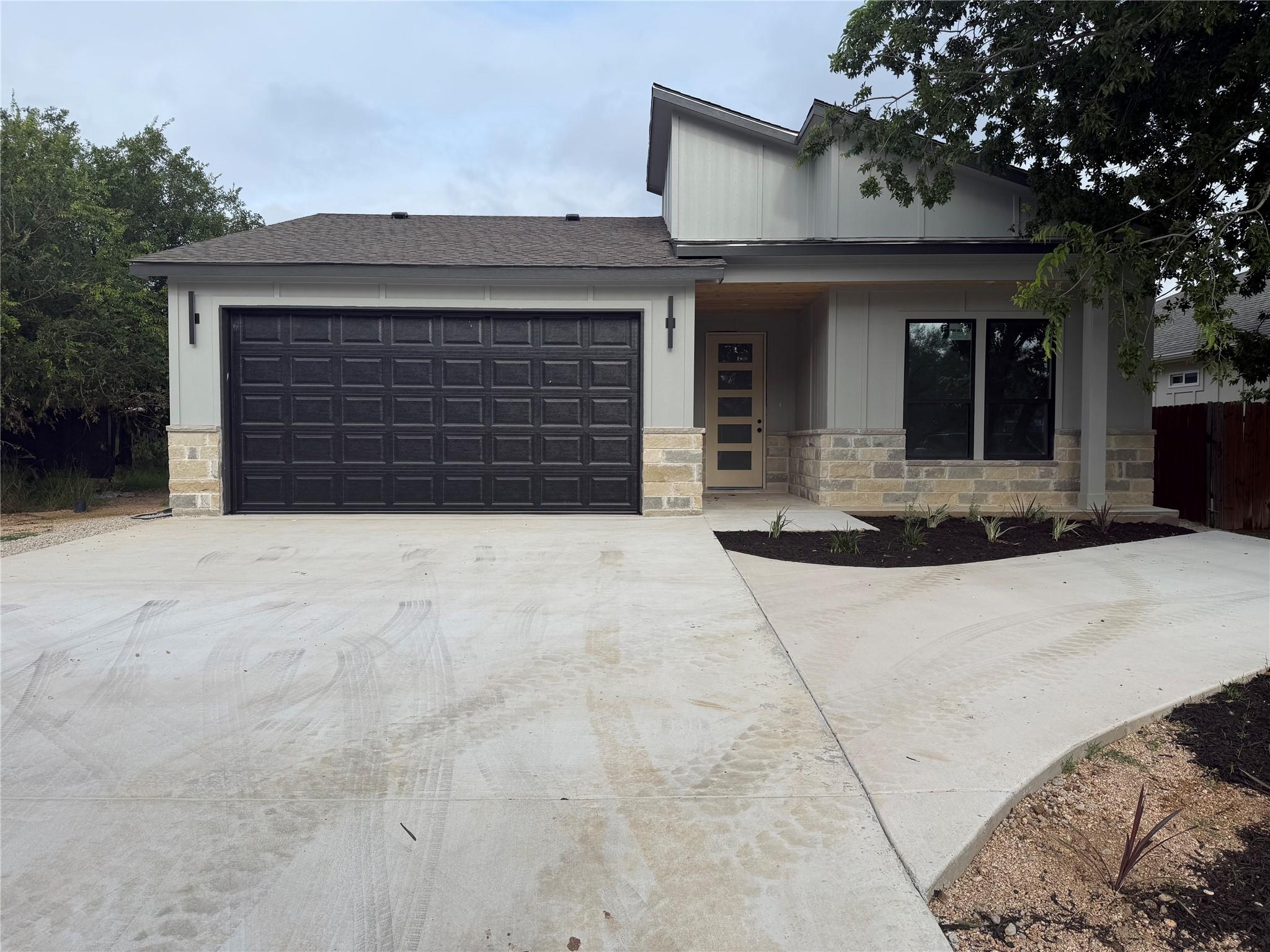 644 Birch LN