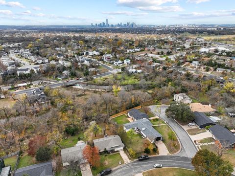 Tiny photo for 5103 Stone Gate DR, Austin, TX 78721 (MLS # 9147423)