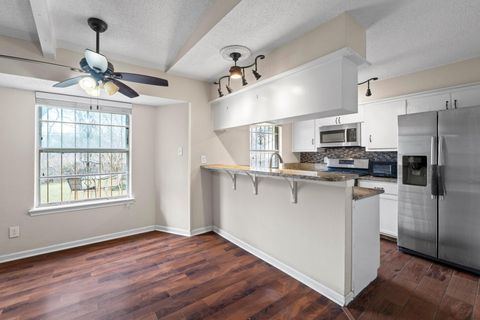 Tiny photo for 5103 Stone Gate DR, Austin, TX 78721 (MLS # 9147423)