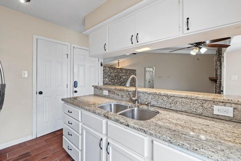 Tiny photo for 5103 Stone Gate DR, Austin, TX 78721 (MLS # 9147423)