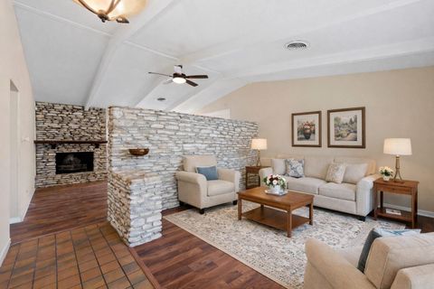 Tiny photo for 5103 Stone Gate DR, Austin, TX 78721 (MLS # 9147423)