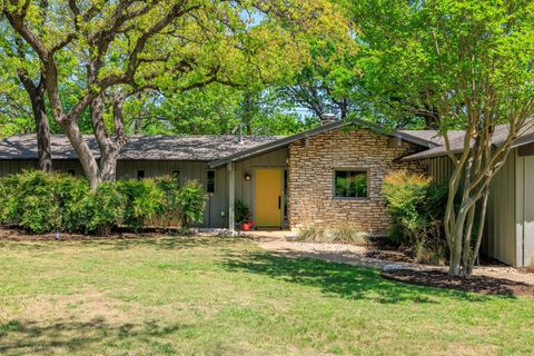 202 Tanglewood DR Fredericksburg TX 78624