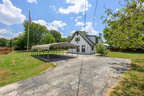 Tiny photo for 12900 Ben Milam DR, Manchaca, TX 78652 (MLS # 9526468)