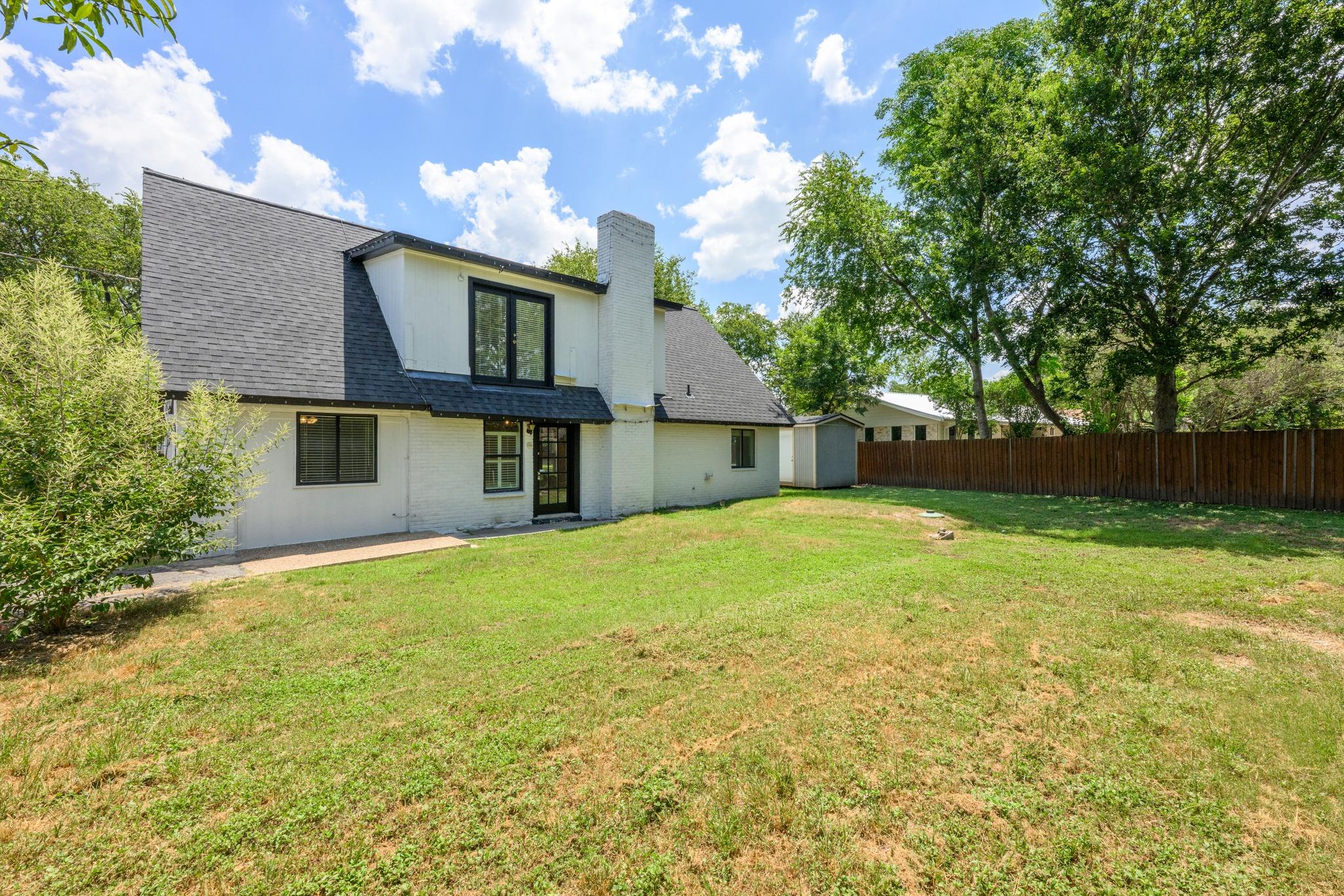 12900 Ben Milam DR