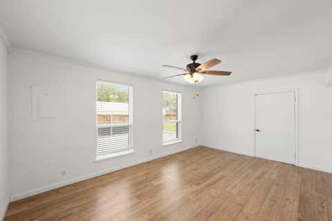 Tiny photo for 12900 Ben Milam DR, Manchaca, TX 78652 (MLS # 9526468)