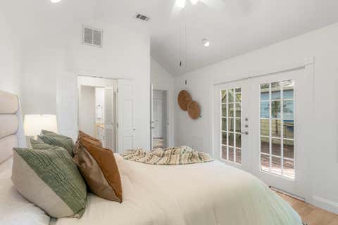 Tiny photo for 4912 Avenue G, Austin, TX 78751 (MLS # 2013337)