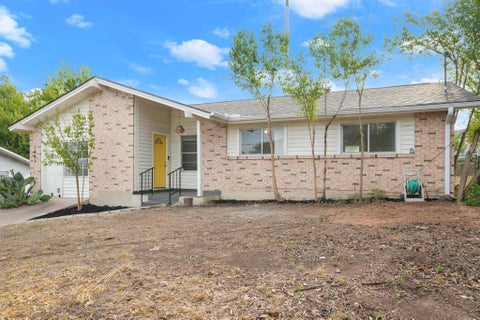 Tiny photo for 1803 Elmira RD, Austin, TX 78721 (MLS # 6355336)