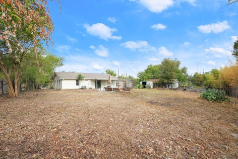 Tiny photo for 1803 Elmira RD, Austin, TX 78721 (MLS # 6355336)