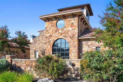 Photo of 7025 Cielo Azul PASS, Austin, TX 78732 (MLS # 3094710)
