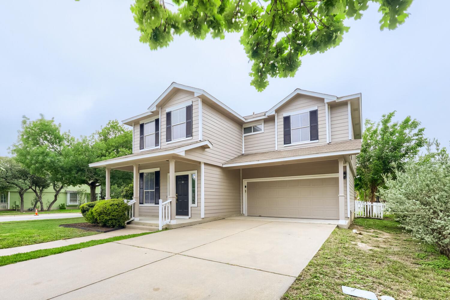 901 Bogart RD