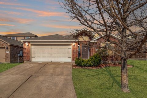 Photo of 19328 Wt Gallaway ST, Manor, TX 78653 (MLS # 6217386)