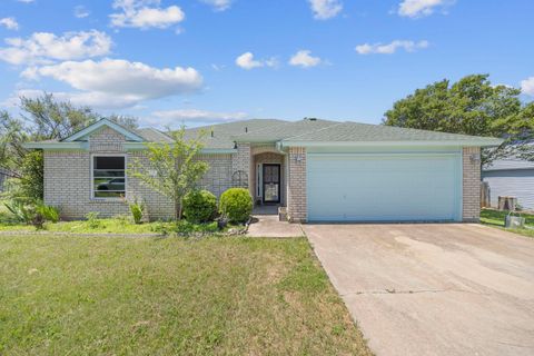 Photo of 213 W Anderson Ave, Copperas Cove, TX 76522 (MLS # 8695551)