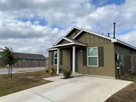 Photo of 13704 Knights Branch DR, Elgin, TX 78621 (MLS # 5570124)