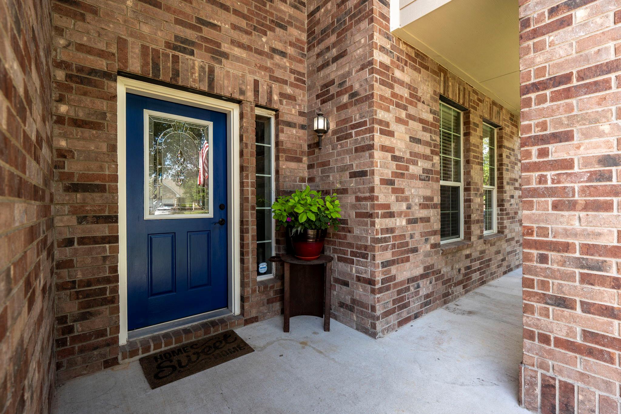 755 Hometown PKWY