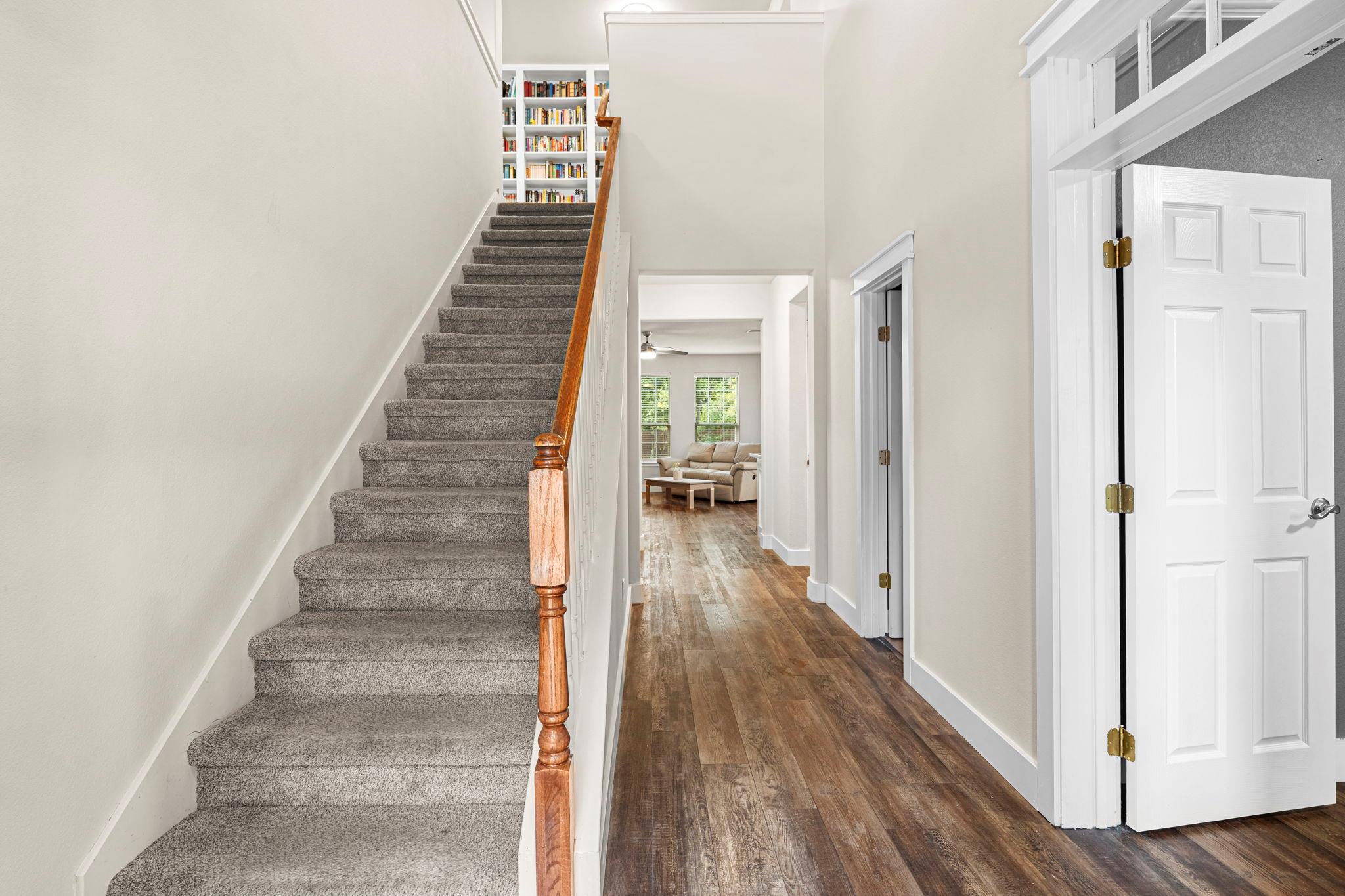 755 Hometown PKWY