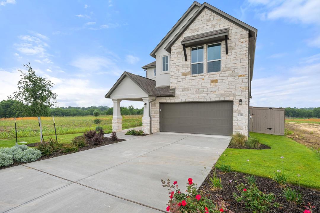 108 Bloomington Loop