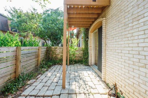Tiny photo for 7801 Shoal Creek BLVD #127, Austin, TX 78757 (MLS # 1513406)