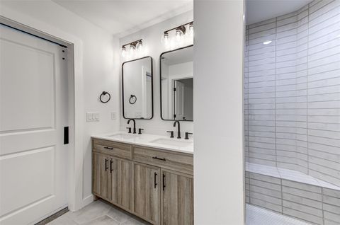 Tiny photo for 18414 Roundrock RD, Jonestown, TX 78645 (MLS # 9784947)