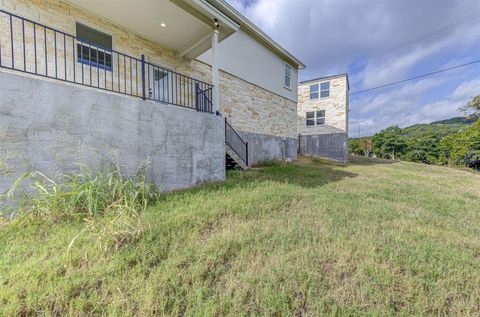 Tiny photo for 18414 Roundrock RD, Jonestown, TX 78645 (MLS # 9784947)