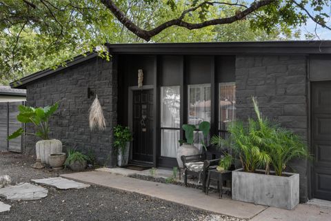 Photo of 5205 Creekline DR, Austin, TX 78745 (MLS # 7795487) Photo of 5205 Creekline DR, Austin, TX 78745 (MLS # 7795487)