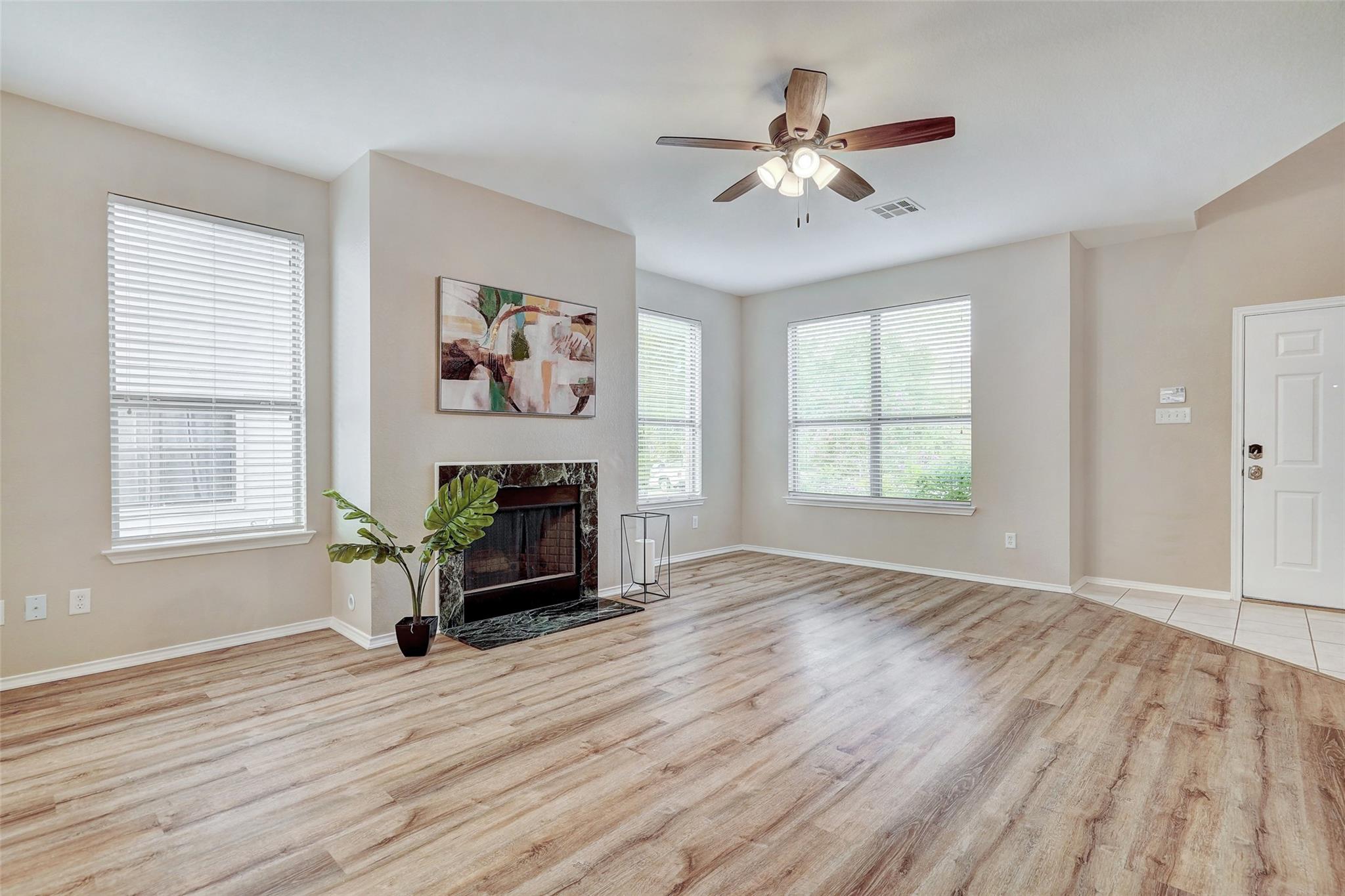 227 Woodlake DR