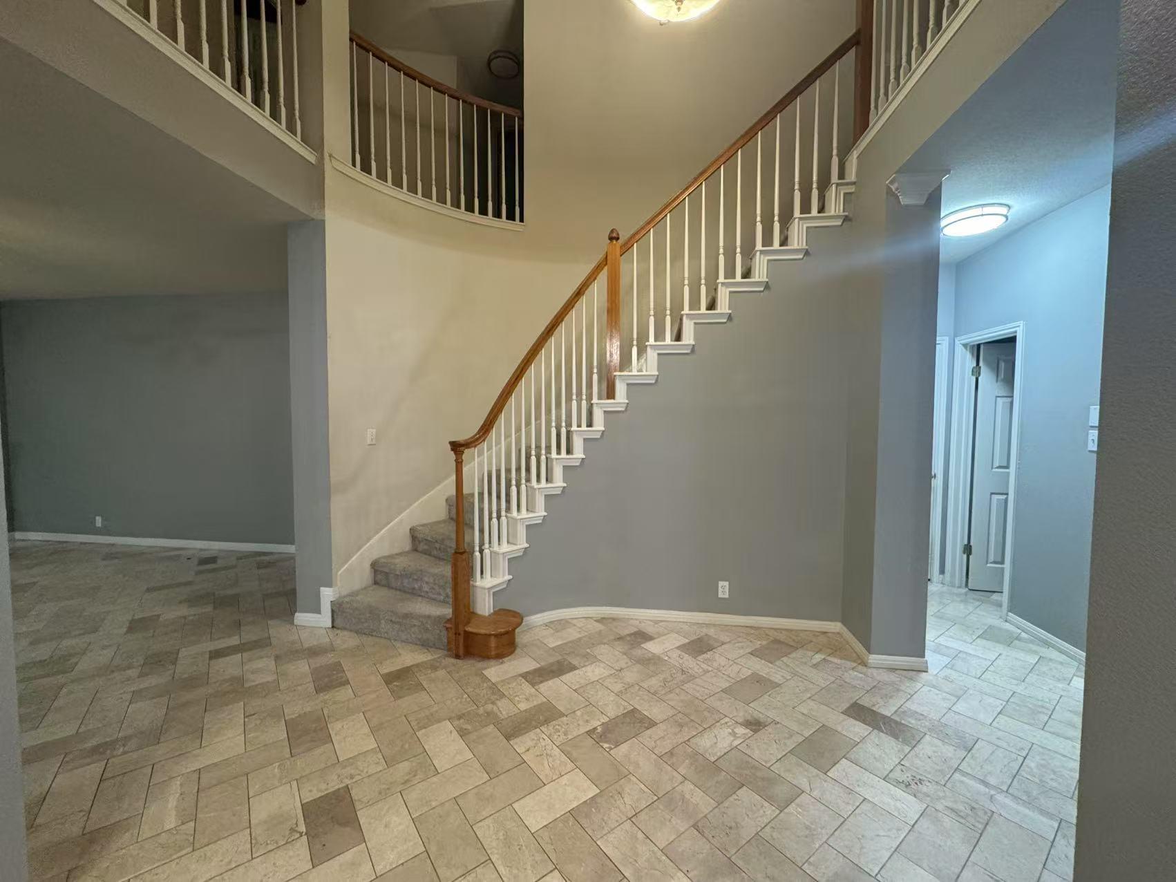 10204 Tenava CT