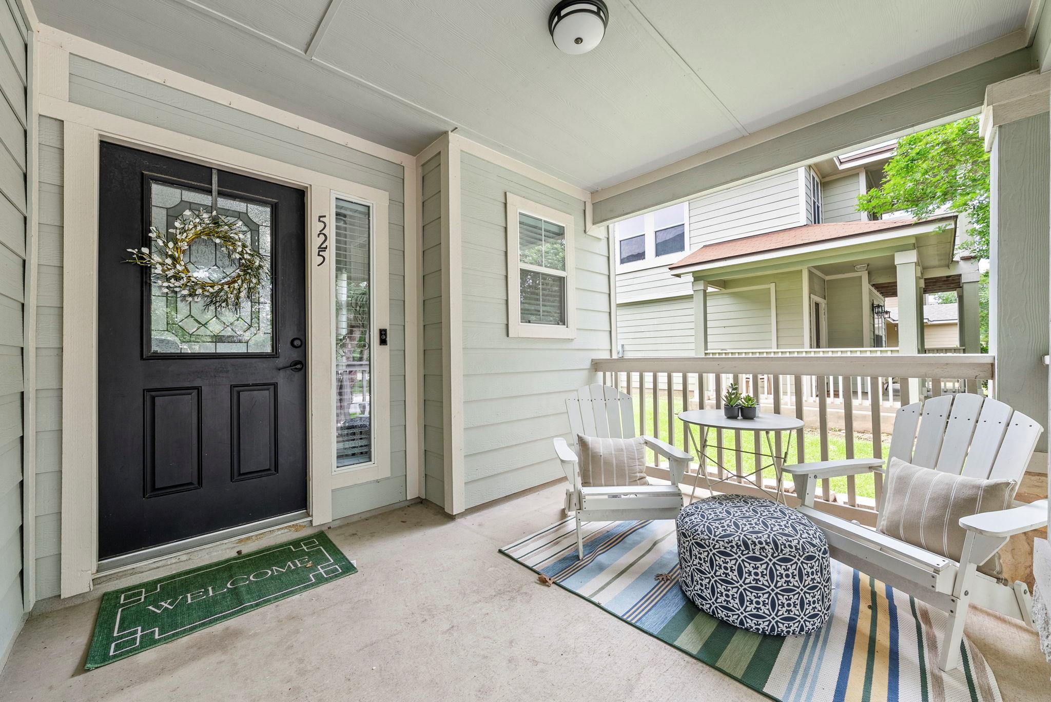 525 Rolling Oak DR