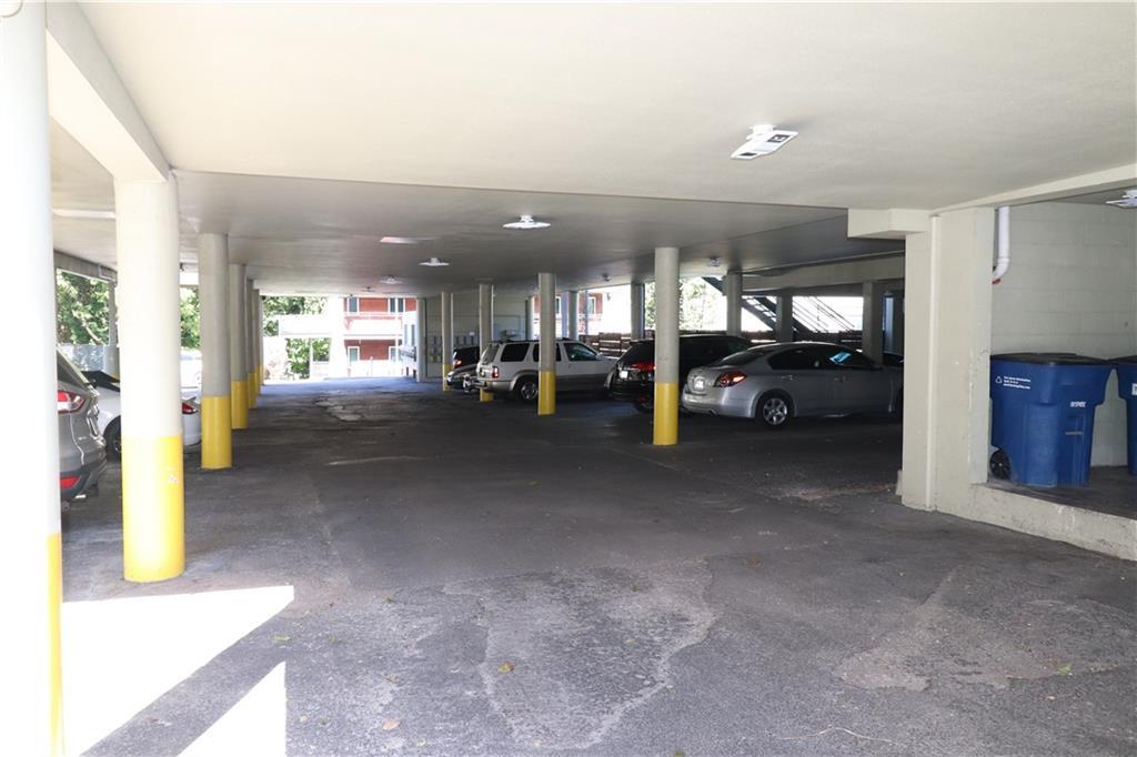 Austin, Texas 78701, United States, 1 Bedroom Bedrooms, ,1 BathroomBathrooms,Residential,Active,98142