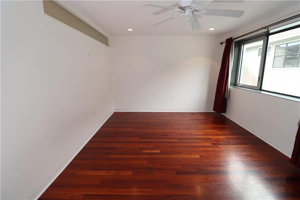 Austin, Texas 78701, United States, 1 Bedroom Bedrooms, ,1 BathroomBathrooms,Residential,Active,98142