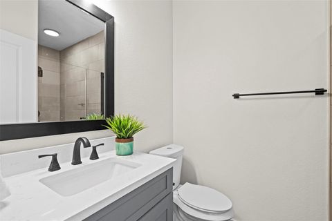 Tiny photo for 3611 Munson ST, Austin, TX 78721 (MLS # 7756908)