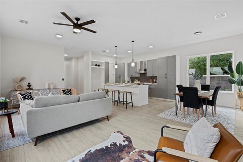 Tiny photo for 3611 Munson ST, Austin, TX 78721 (MLS # 7756908)