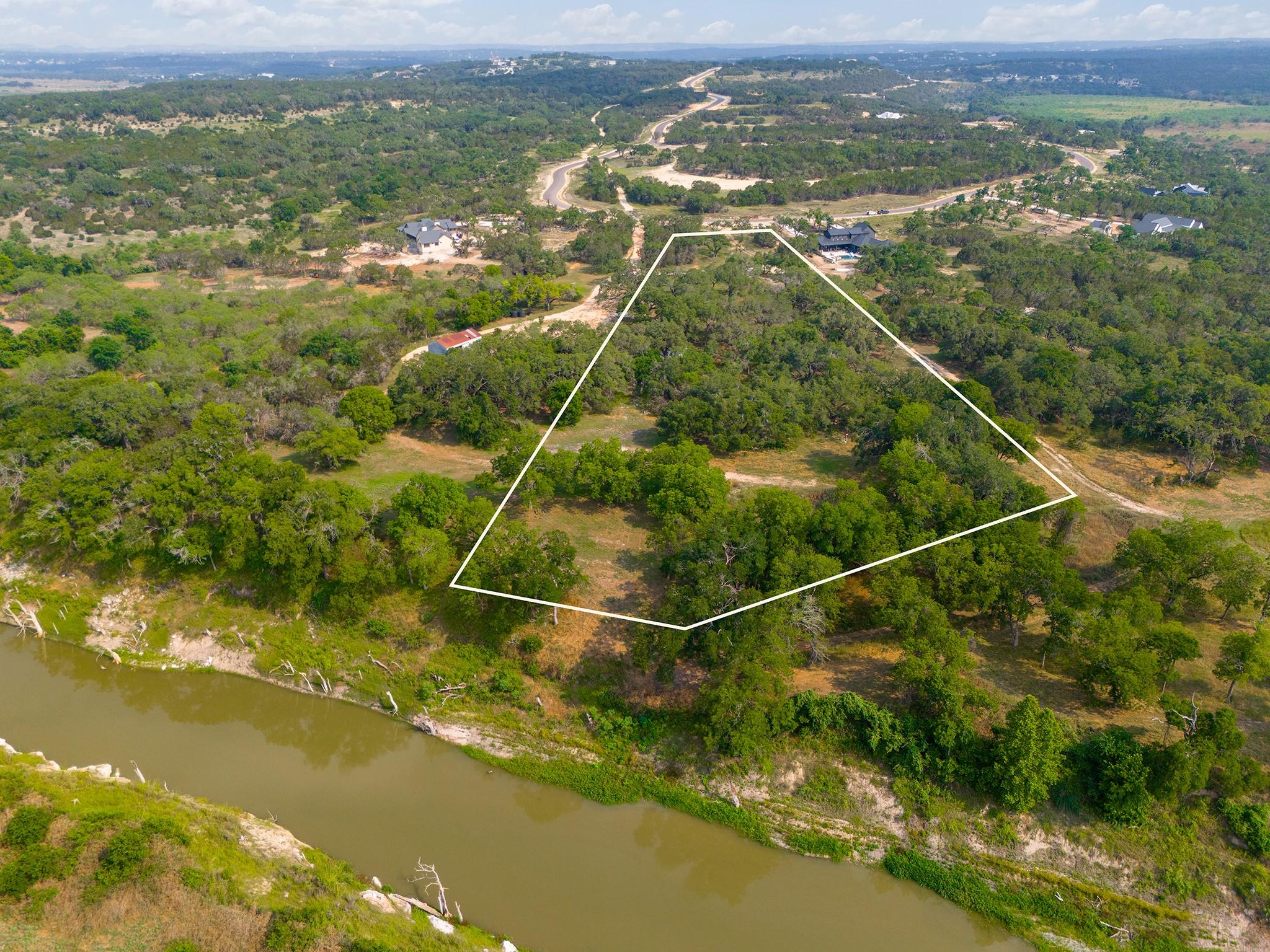 1942 Paradise PKWY