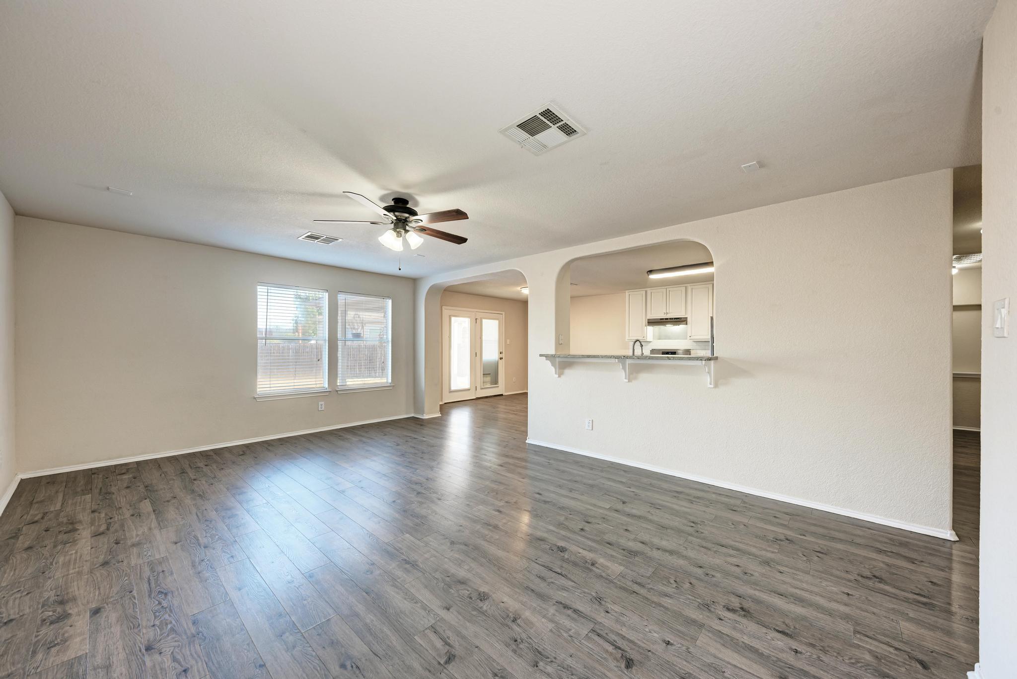 1312 Knippa CV