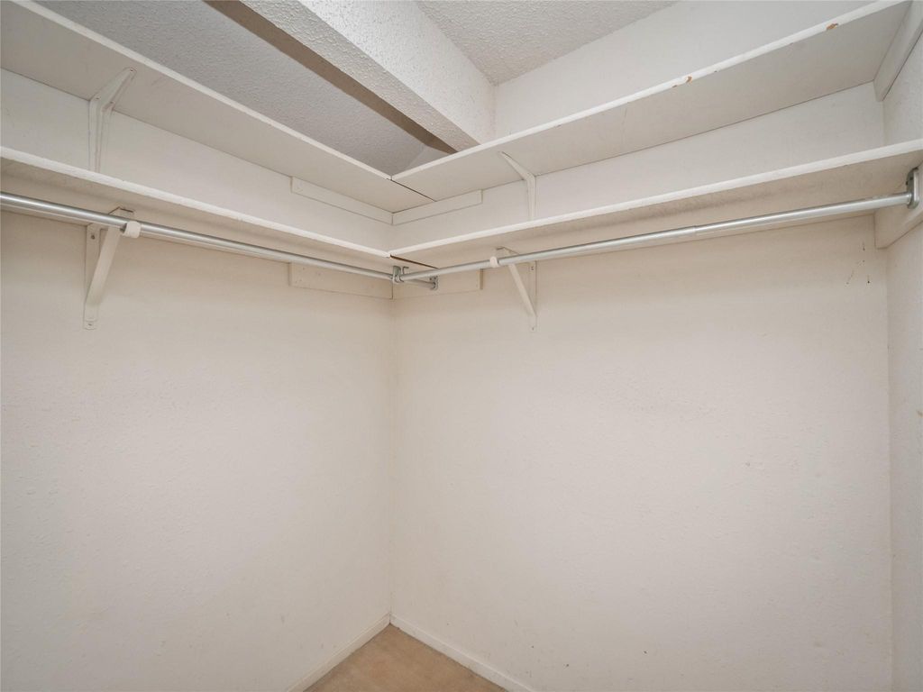 listing image 30