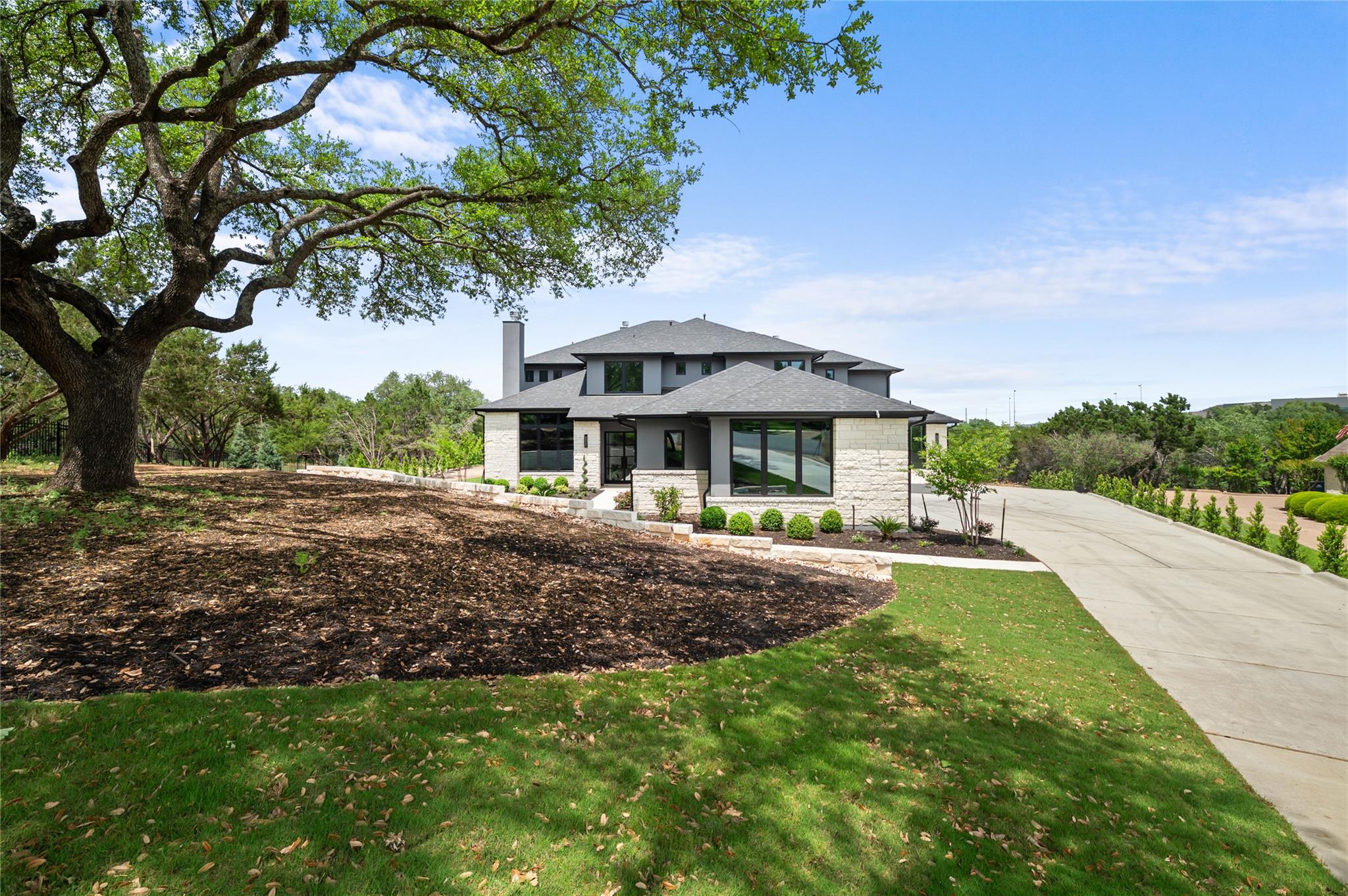 3202 Winding Creek CV