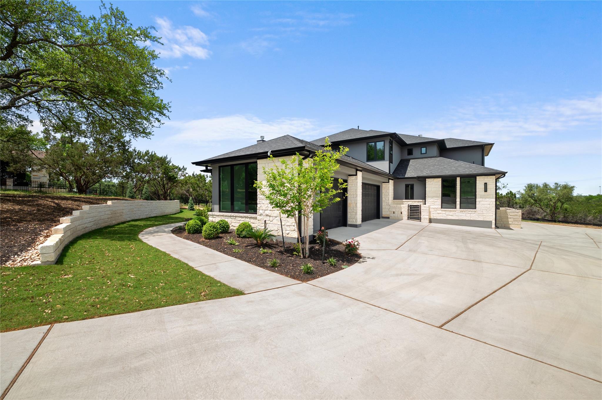 3202 Winding Creek CV
