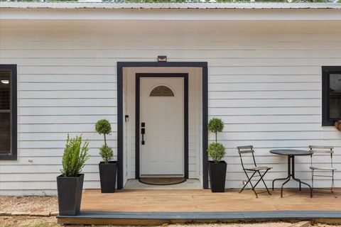 120 Lake Point WAY Bastrop TX 78602